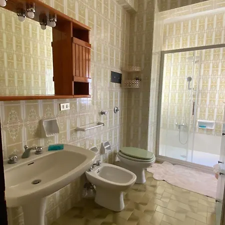 Blue Fly アパート *